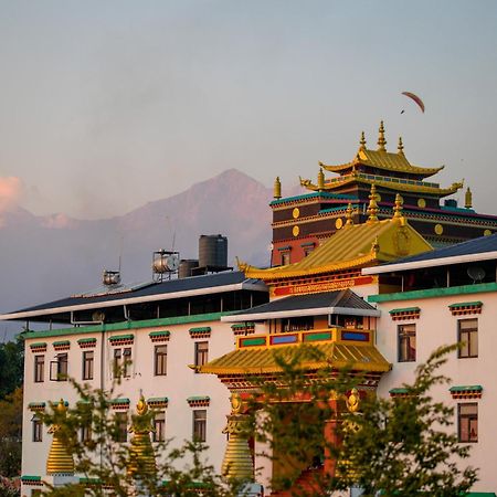 Chokling Arthouse - The Treasure Of Himalayas Hotel Bir  Luaran gambar