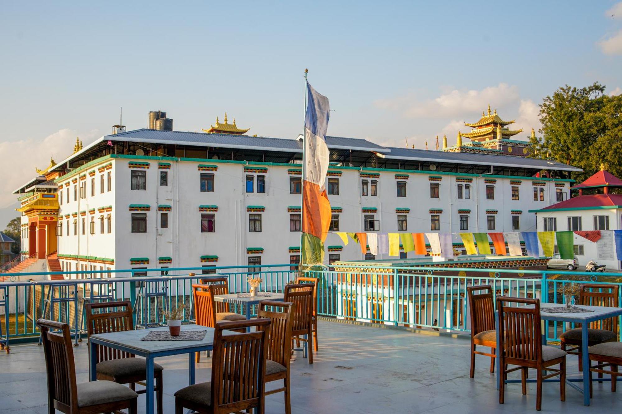 Chokling Arthouse - The Treasure Of Himalayas Hotel Bir  Luaran gambar