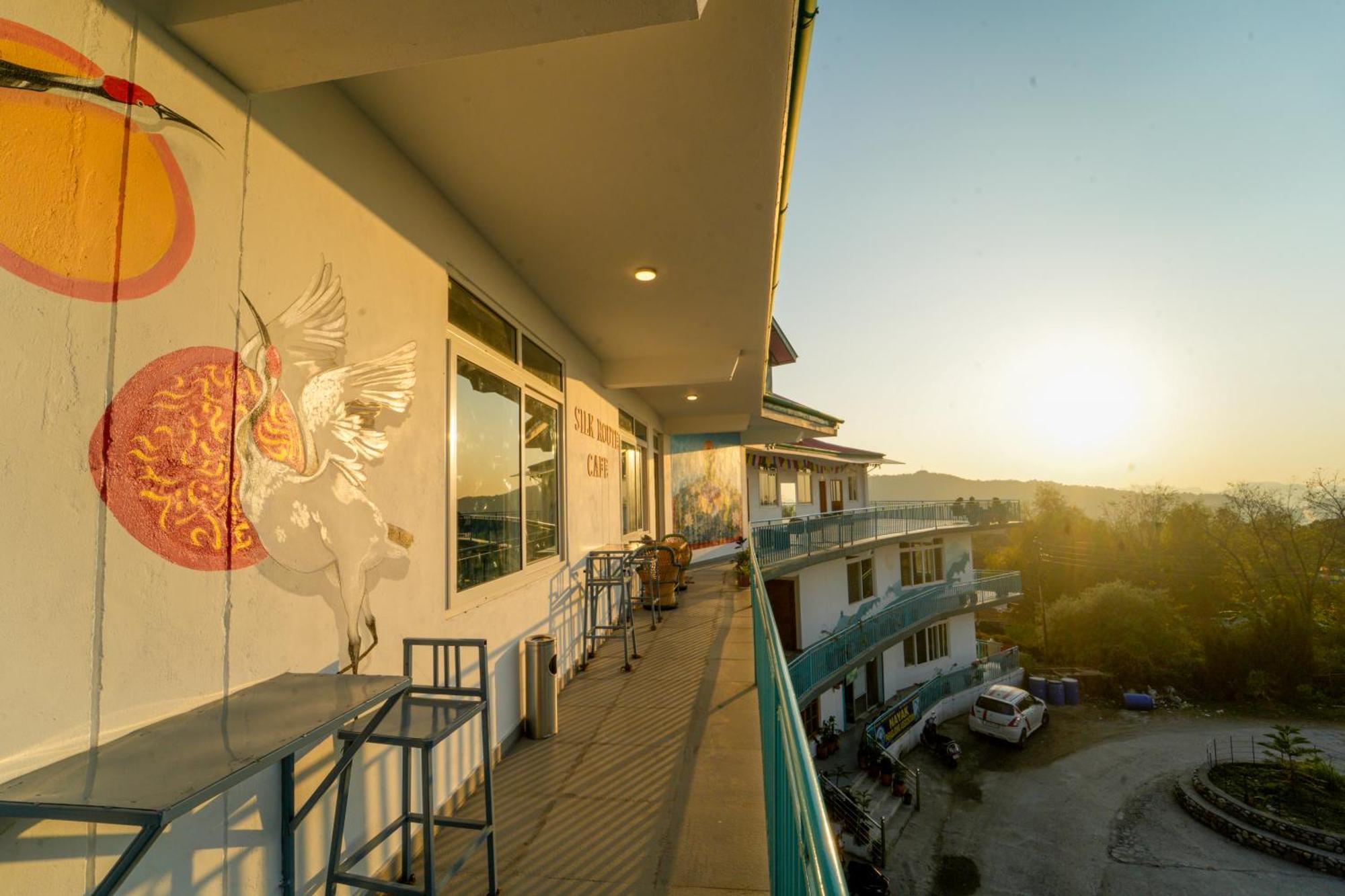 Chokling Arthouse - The Treasure Of Himalayas Hotel Bir  Luaran gambar